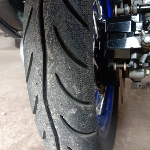 Ban maxxis plus velg 1 set for nmax tinggal pke siap pke minus jari" blkng ptah 1 SMA bekas buka ban