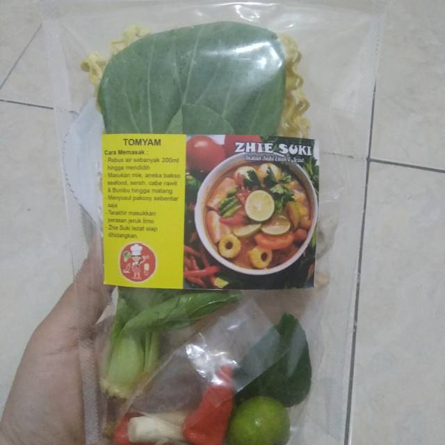 

Zhie Suki Tomyam Steamboat