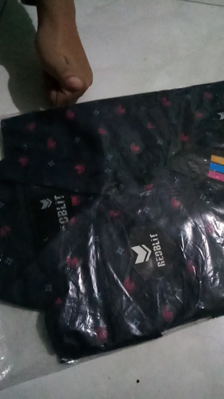 Kemeja Motif Pria Lengan Panjang