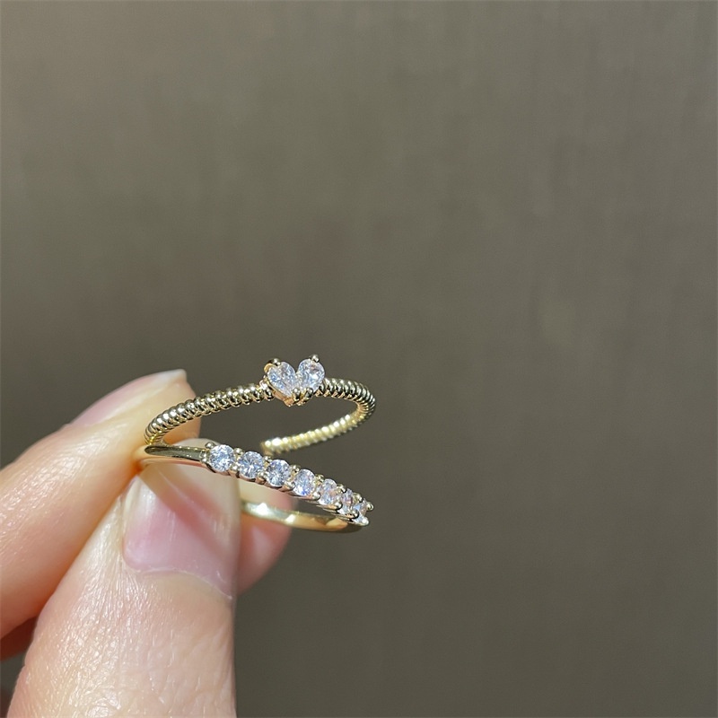 2pcs / Set Cincin Lapis Emas 14K Bentuk Hati Aksen Berlian Cubic Zirconia Untuk Wanita