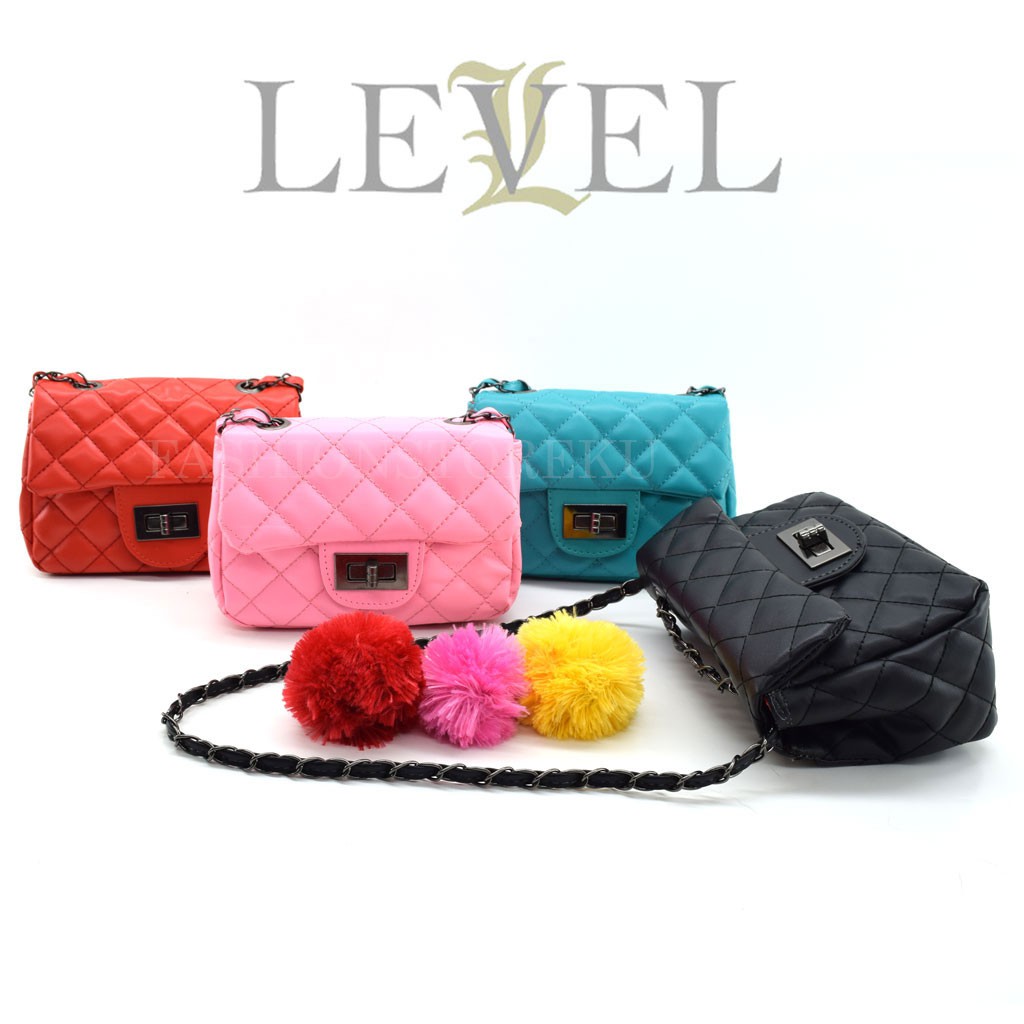 FASHIONSTOREKU TAS LEVEL MINI FREE POMPOM SLINGBAG fashion wanita impor batam