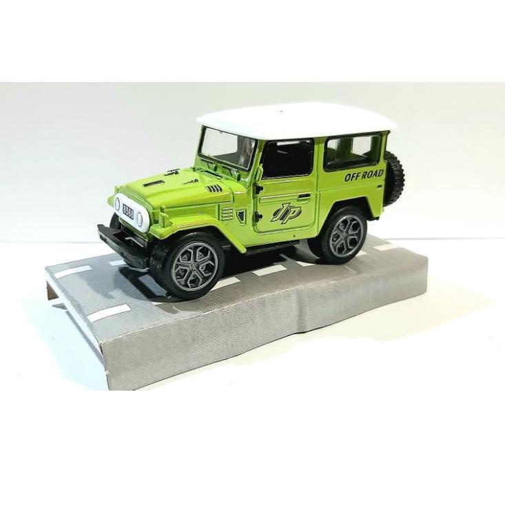 Diecast Toyota LandCruiser Jeep Hardtop miniatur mobil jeep modern city