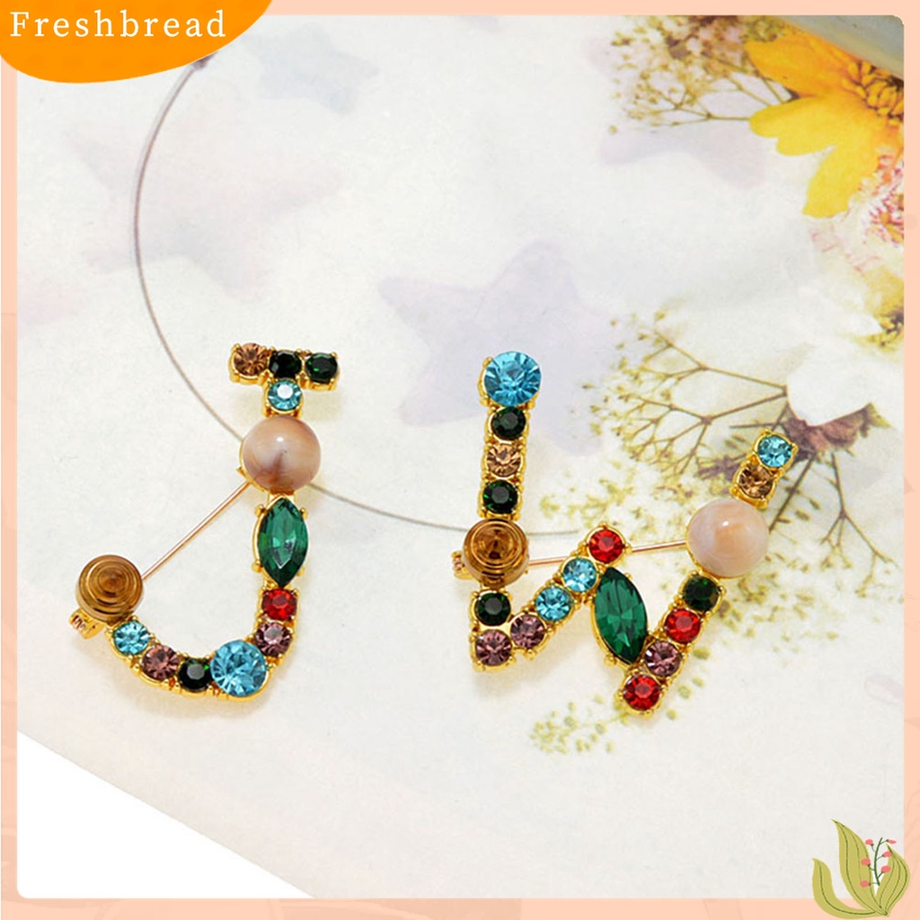 [ TERLARIS]Brooch Exquisite Beautiful Colorful Letter Brooch Pin for Banquet