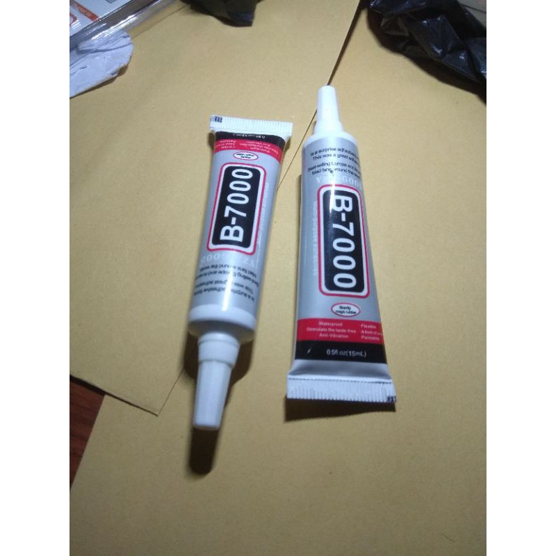 

LEM CAIR B-7000 HITAM ISI 15ML LEM LCD LEM TS/LEM BC ORIGINAL LEM CAIR HITAM