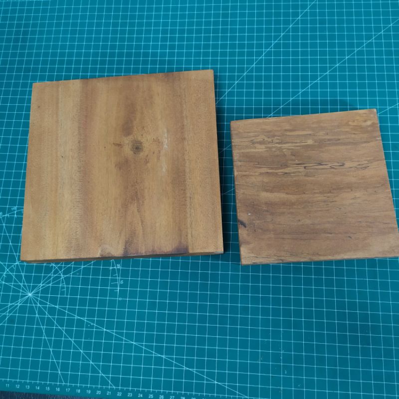 Alas Akuarium Mini Kayu