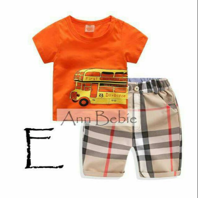 

School bus orange boy set