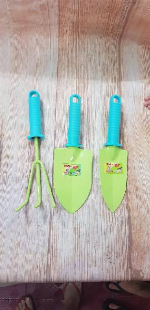 Sekop Garpu Tanam Garden Tool isi 3