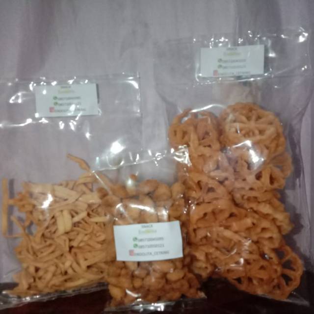 

Kembang goyang /biji Ketapang/stick keju 250gr-1 kg