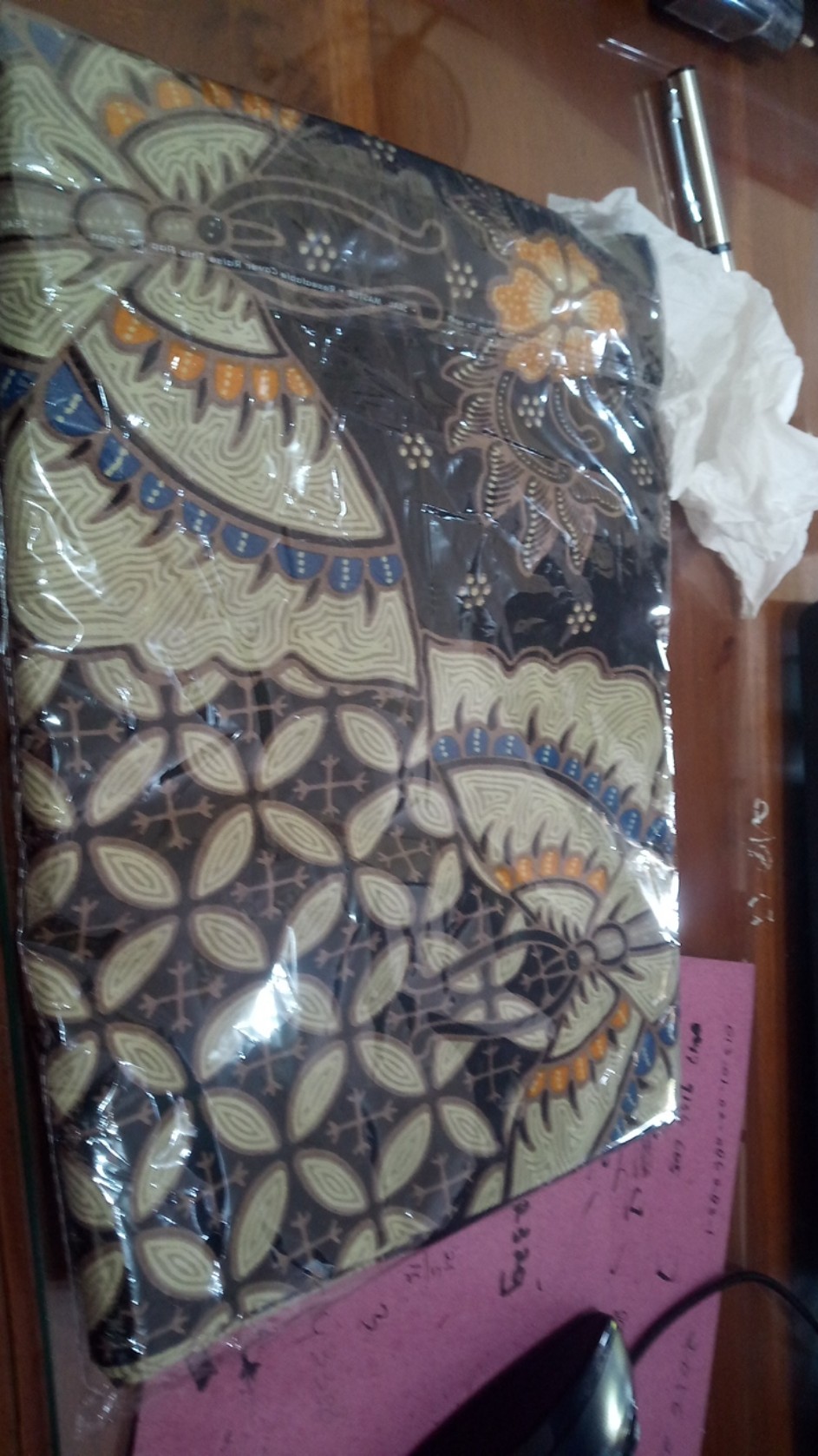 Kain Batik Solo Kawung Kupu Gede Kuning