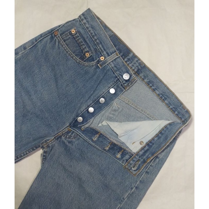 Levis 501 second