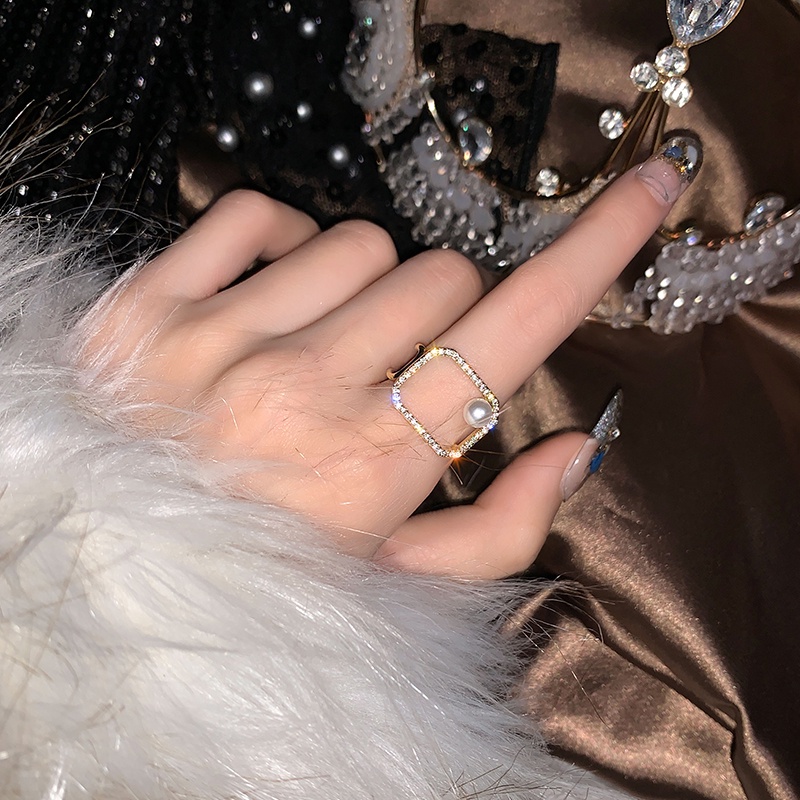 Cincin Model Terbuka Adjustable Bentuk Kotak Hias Mutiara Dan Zircon Gaya Retro