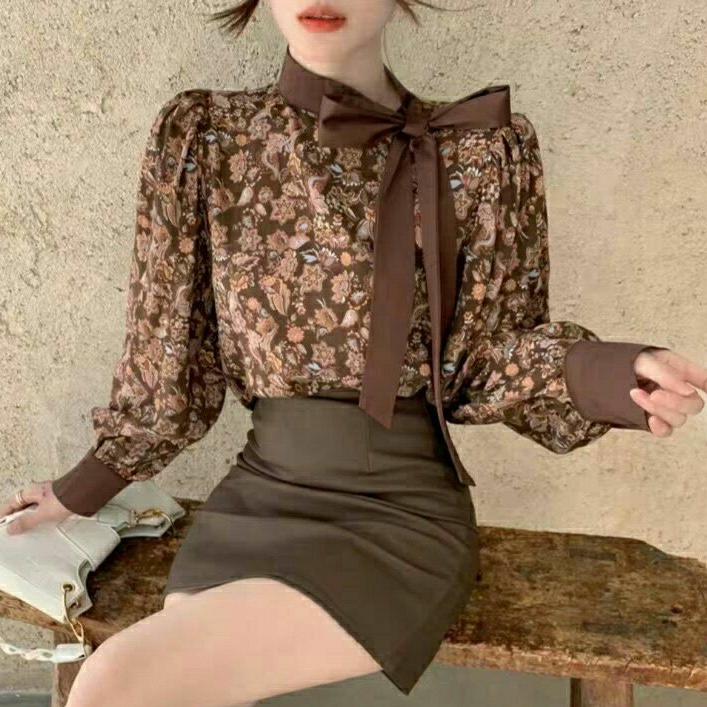 9928 Baju atasan blouse motif bunga kecil biru coklat Korea Korean style wanita import baju atasan b