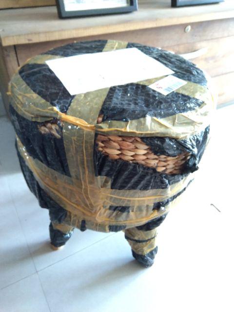 Me&dots - Kursi Enceng Gondok Besar