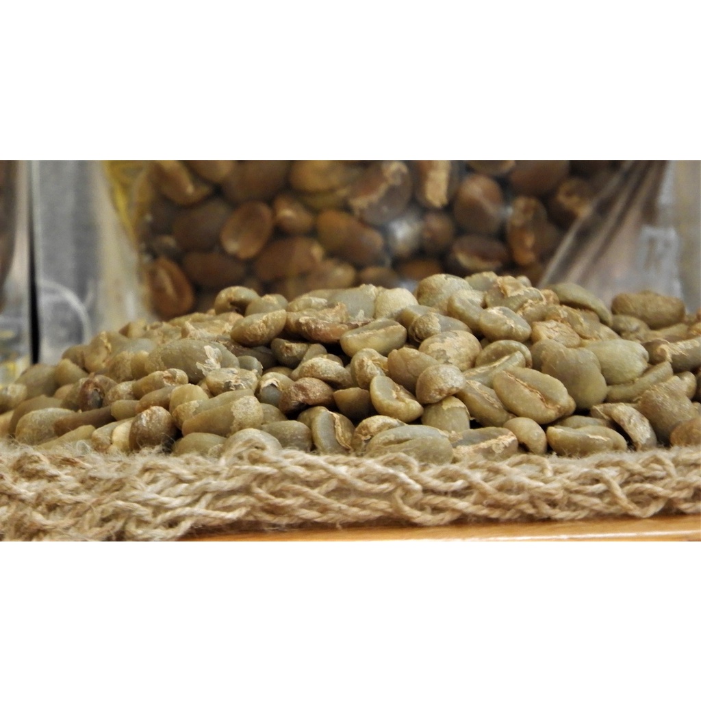 

Green Bean Arabika Deiyai Papua 1 kg | Enauto Coffee