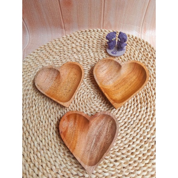 PIRING LOVE/ Love Shaped Wooden Plate