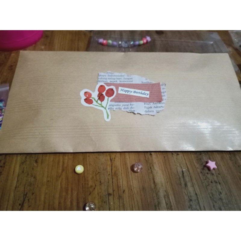 

Tambahan Bungkus Kado & Kartu Ucapan