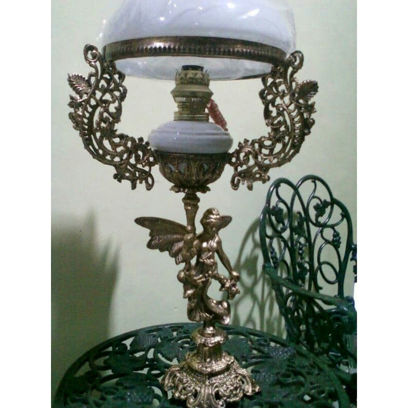 lampu hias duduk meja antik