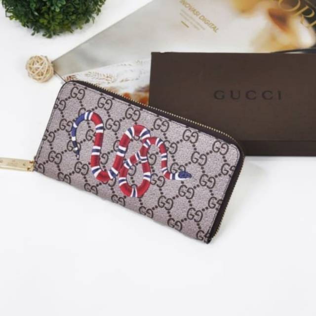 DOMPET WANITA GUCCI SNAKE