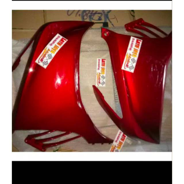 Sayap depan Jupiter MX new 135 merah maroon