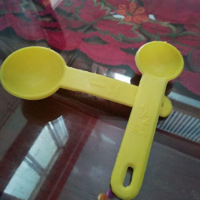 Sendok Takar Kuning 1 Set Plastik - Sendok Ukur Bahan Kue, Obat, Slime