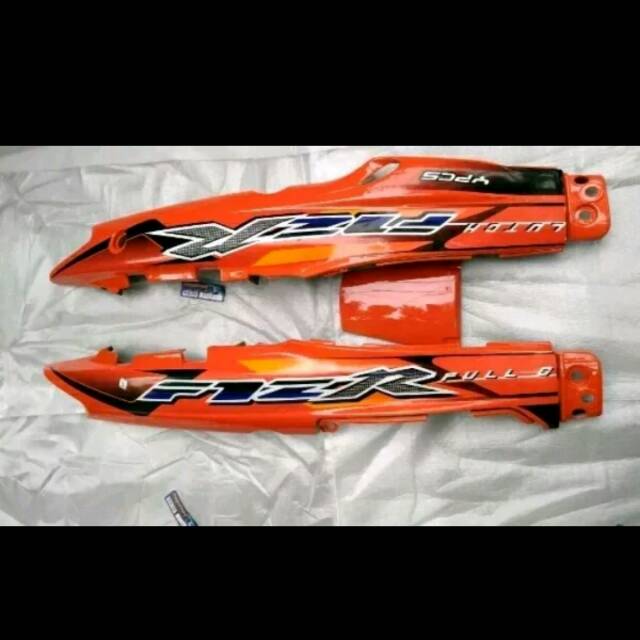 Cover body samping F1ZR orange