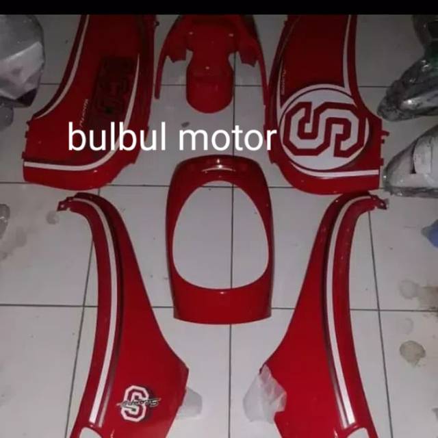 Cover body Scoopy FI 2013- 2016 warna merah