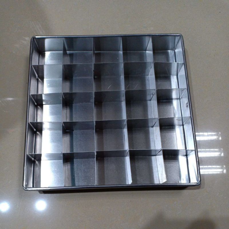 loyang brownies sekat 24cm / cetakan kue brownies kotak kecil