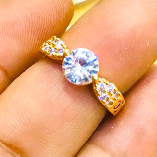 Cincin wanita / cincin replika berlian / cincin permata replika berlian / cincin lapis emas / cincin