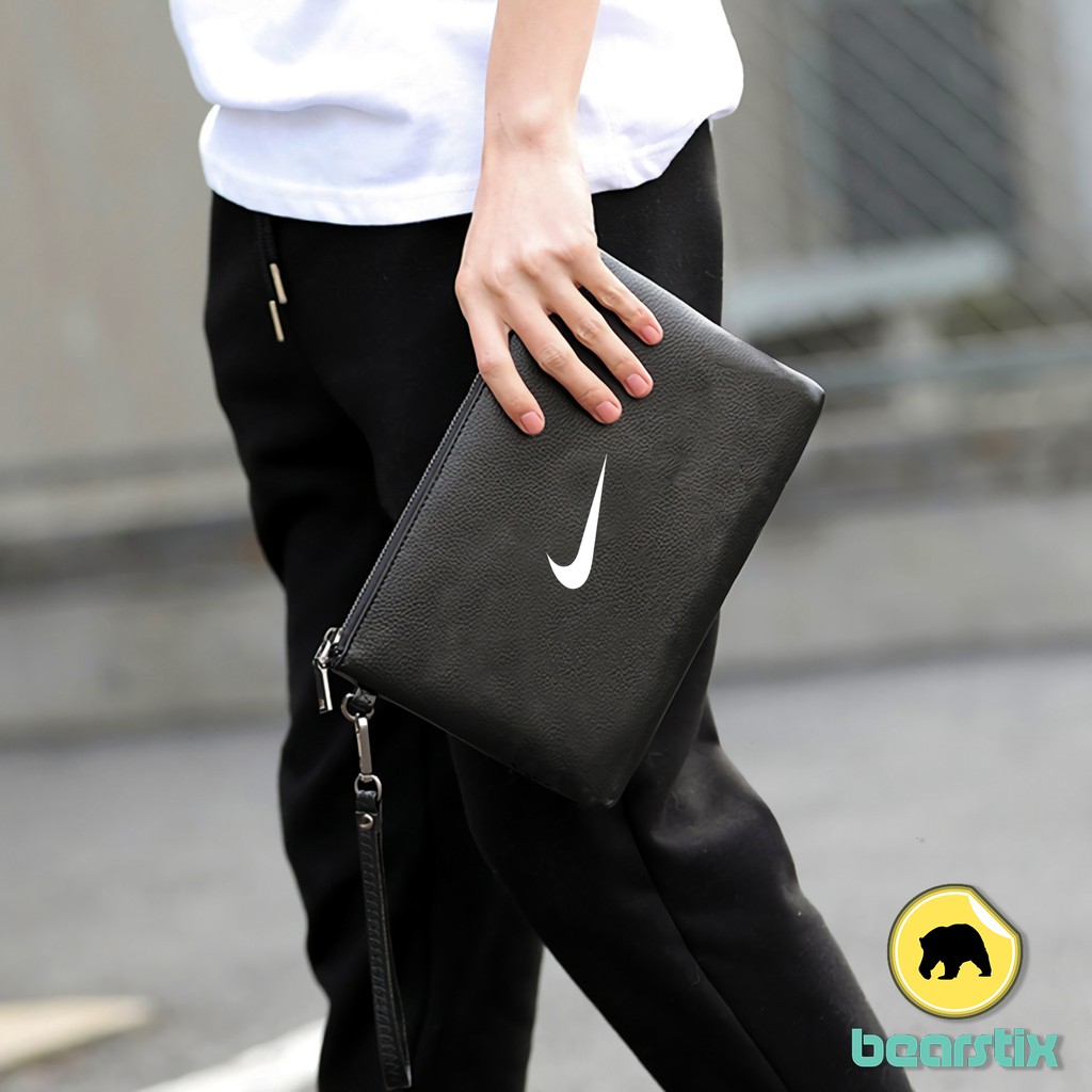 Bearstix - Tas Tangan Pria - Clutch Handbag NIKE - Dompet Kulit - Pouch Cowok - Fashion OOTD