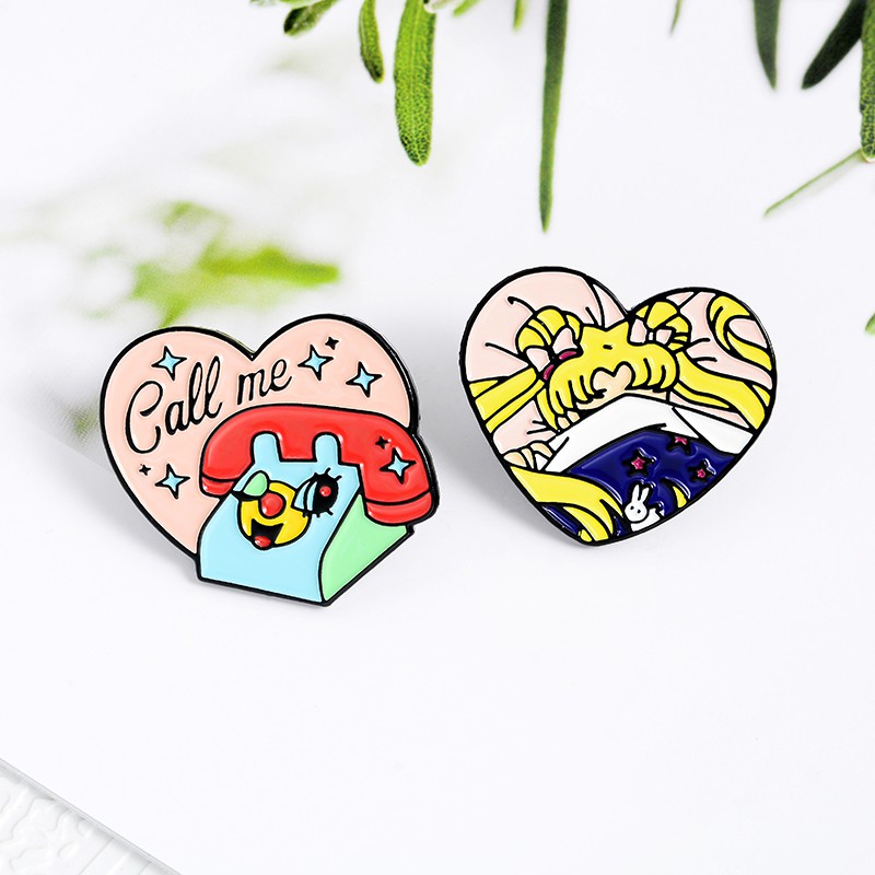 Bros Pin Enamel Desain Kartun Anime Sailor Moon 2 Gaya Untuk Hadiah