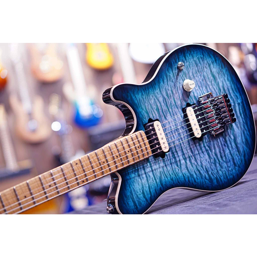 Music Man Axis Yucatan Blue Quilt  G95593