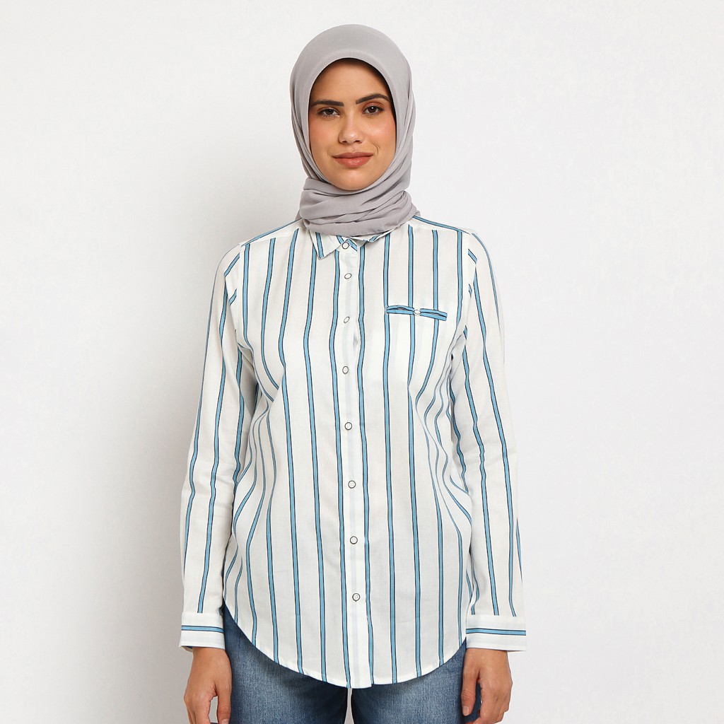 

Flamoush Horgos White Casual Shirt