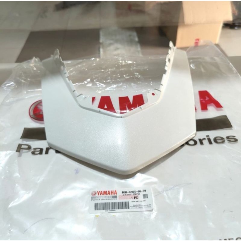 TAMENG DEPAN LIS VISOR ALL NEW NMAX CONNECTED PUTIH DOFF ORIGINAL YAMAHA