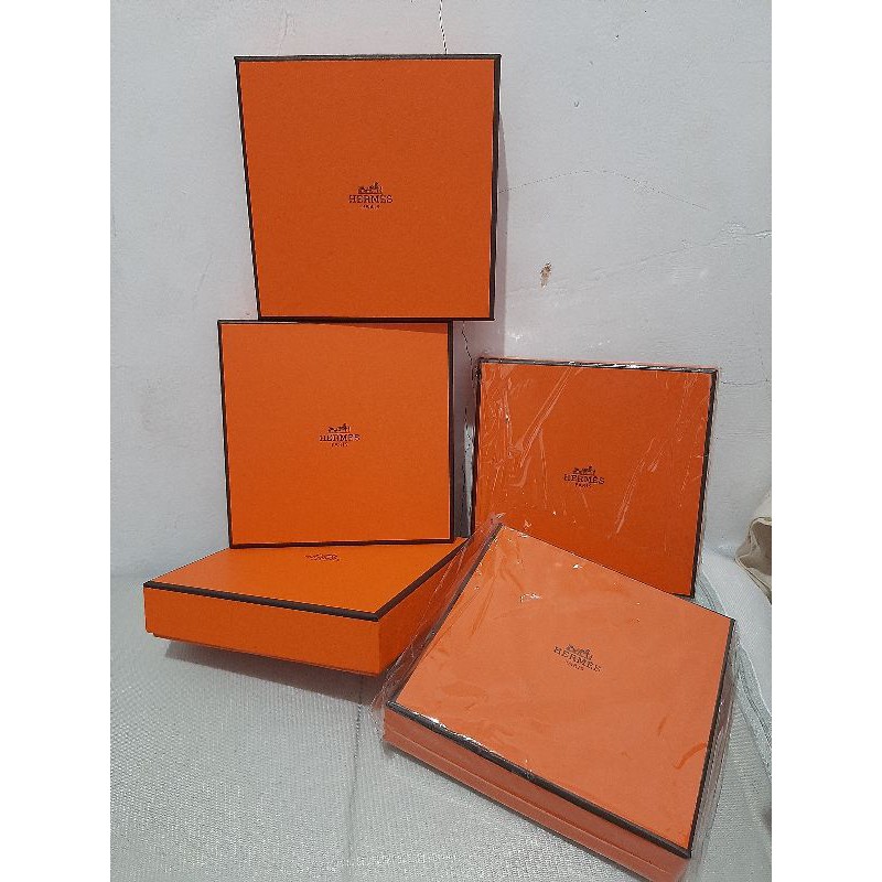 

set of 5 kotak kado authentic