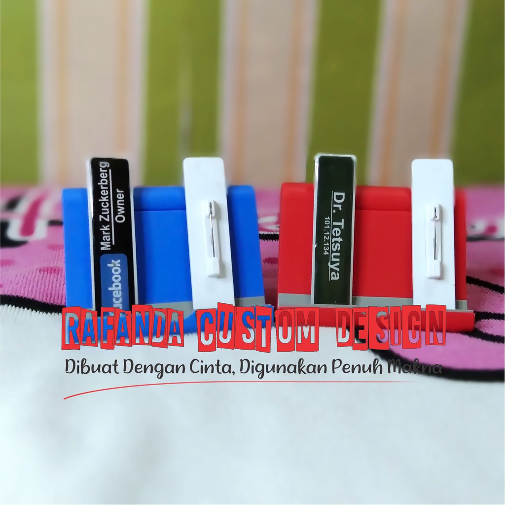 

Name Tag / Papan Nama Dada Peniti Timbul Anti Luntur