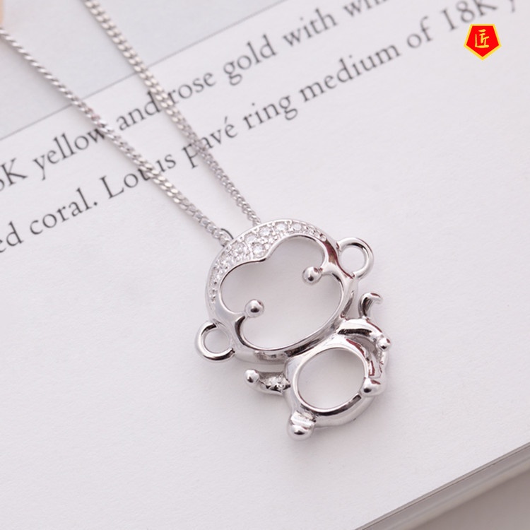 [Ready Stock]Hollow Diamond Cute Monkey Necklace Women's Simple Fashion