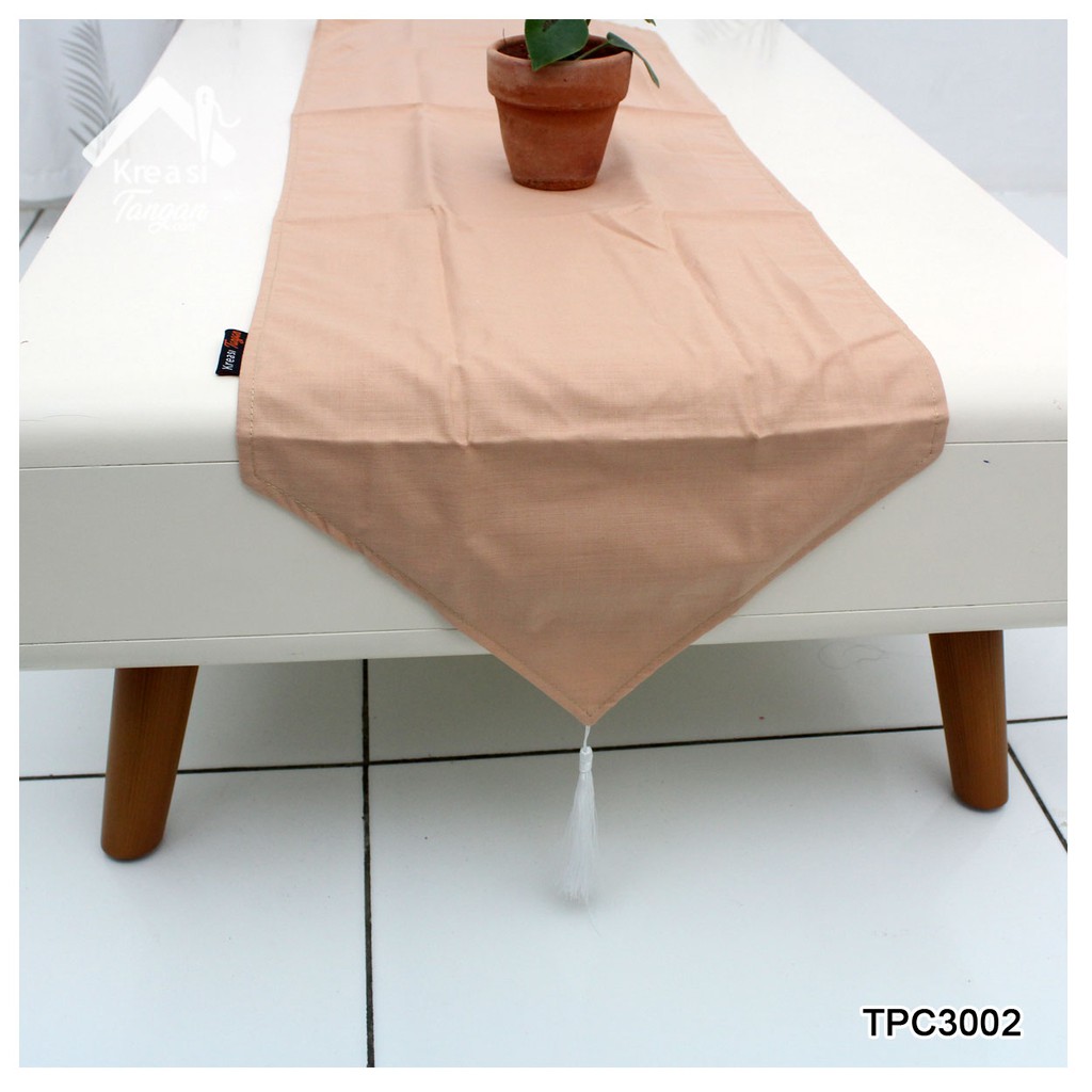 Taplak Meja Polos Table Runner POLOS  CREAM MUDA Ukuran 105x30 &amp; 150x35 (TPC3002)