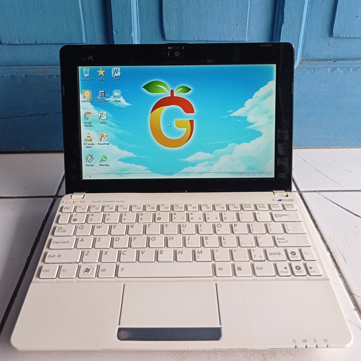 Asus 1015B Warna Putih ATI AMD Radeon 384MB RAM 2GB Netbook Notebook Second Bekas Murah
