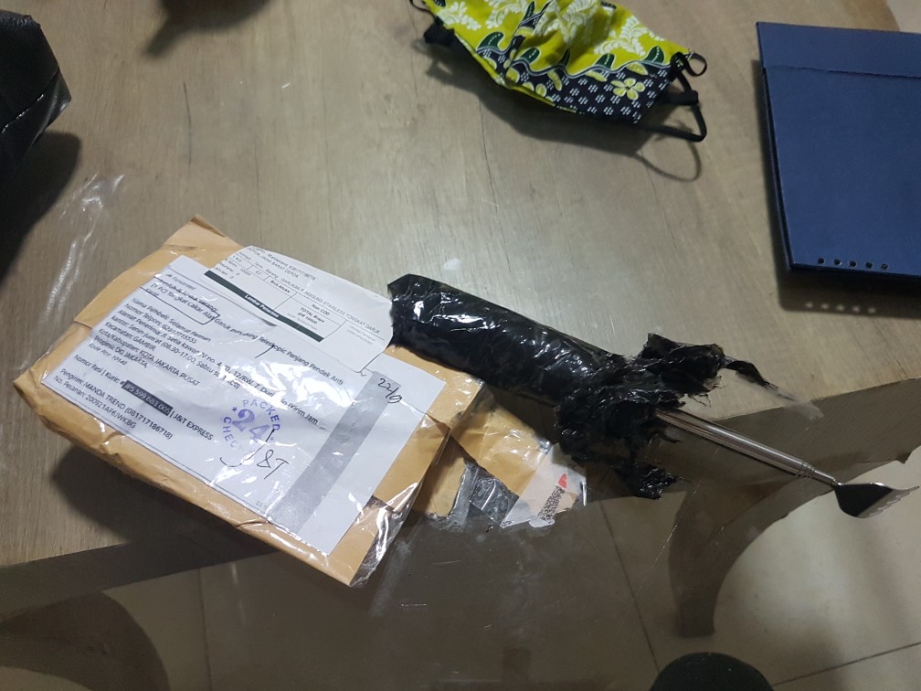 Garukan Punggung Stainless Tongkat Garuk Punggung Alat Garuk Pungung Belakang Anti Karat