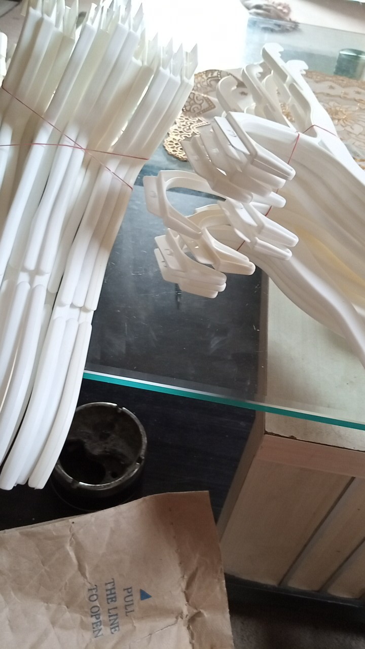 [grosir] Hanger Baju/gantungan Baju Dewasa - 1 Pcs