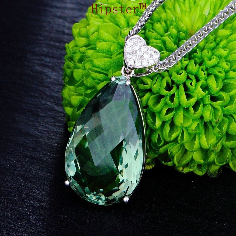 Hot Sale Trendy Elegance Temperament Color Gemstone Heart Pendant Necklace