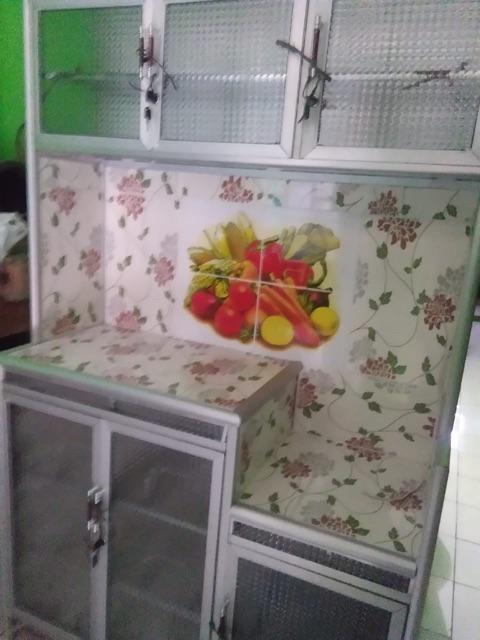 Rak Piring Lemari Dapur Box Kaca Keramik 3 Pintu Pipa Besar