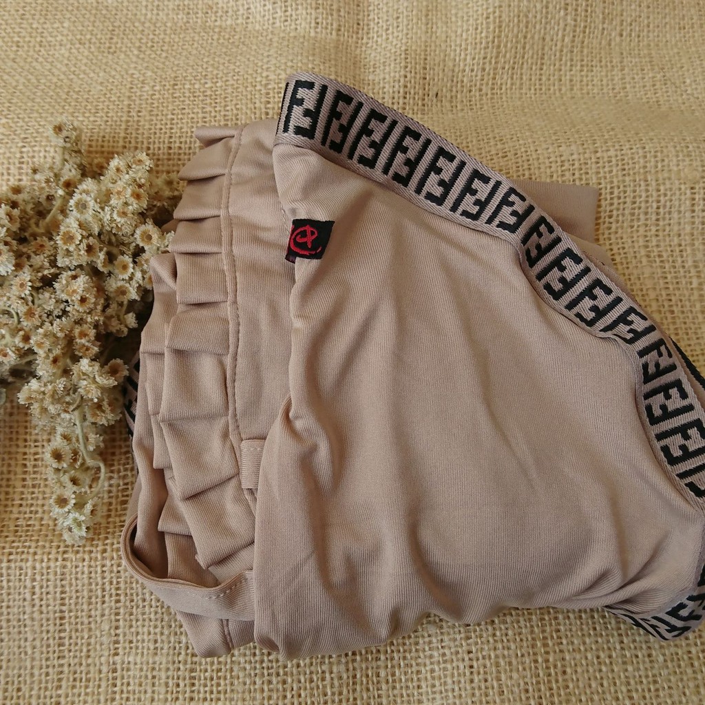 Hijab Instan Gerigi Tali FF/Bergo Tali Pet Gerigi Sporty FF-Creamy