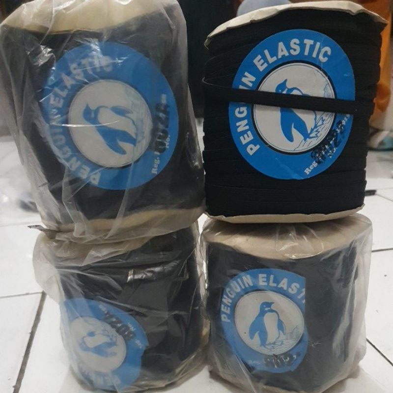 Elastis Hitam Pinguin 8 mm