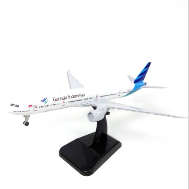 Pesawat miniatur diecast Garuda Indonesia Boeing B777-300 ER