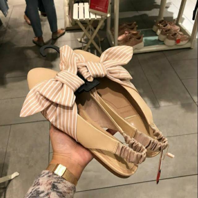 Stradivarius Flat Shoes