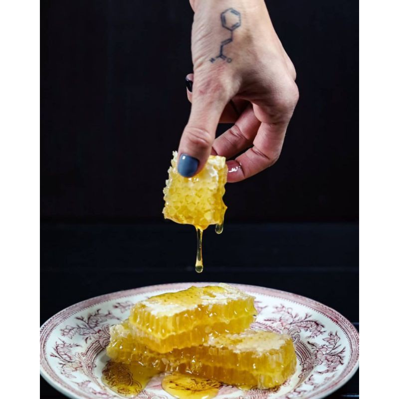 

Madu Sarang Honey Comb 500 GR/ Madu Murni Melifera Cerana 500gram