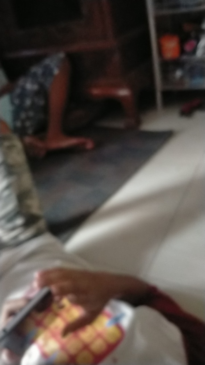 Kemeja Pria Lengan Pendek Motif Abstrak Salur Surfing Batik Bunga Terbaru