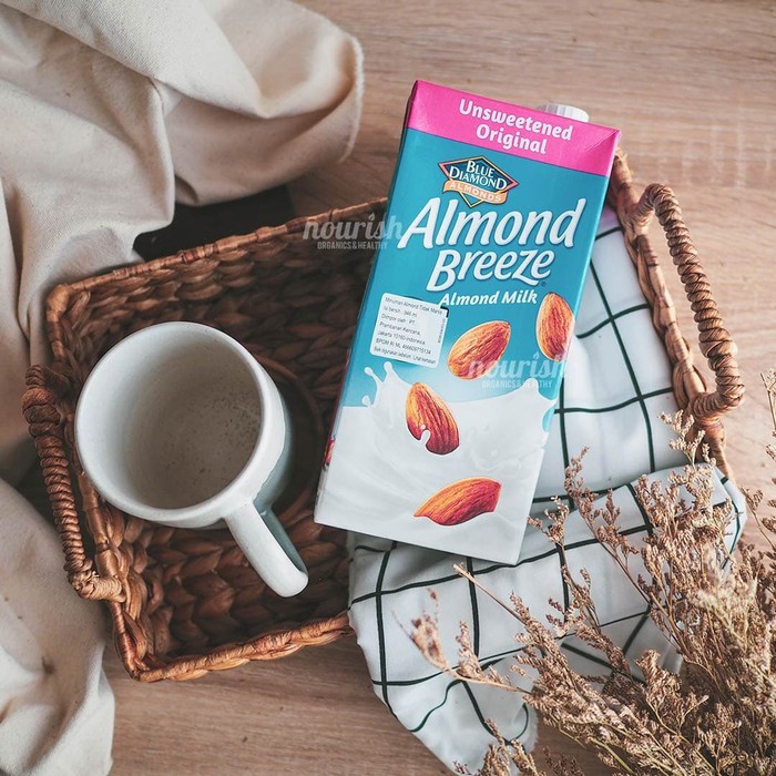 Blue Diamond, Almond Breeze Almond Milk Unsweetened 946ml