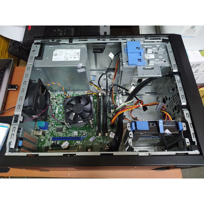 Pc server unbk Dell T20 Edge/Xeon E3-1225v3-3.20ghz/8gb/500gb/dvd rw Siap pakei